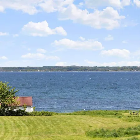 Ll262-tranekaer-dagelokke-marina-4-a * Dageløkke